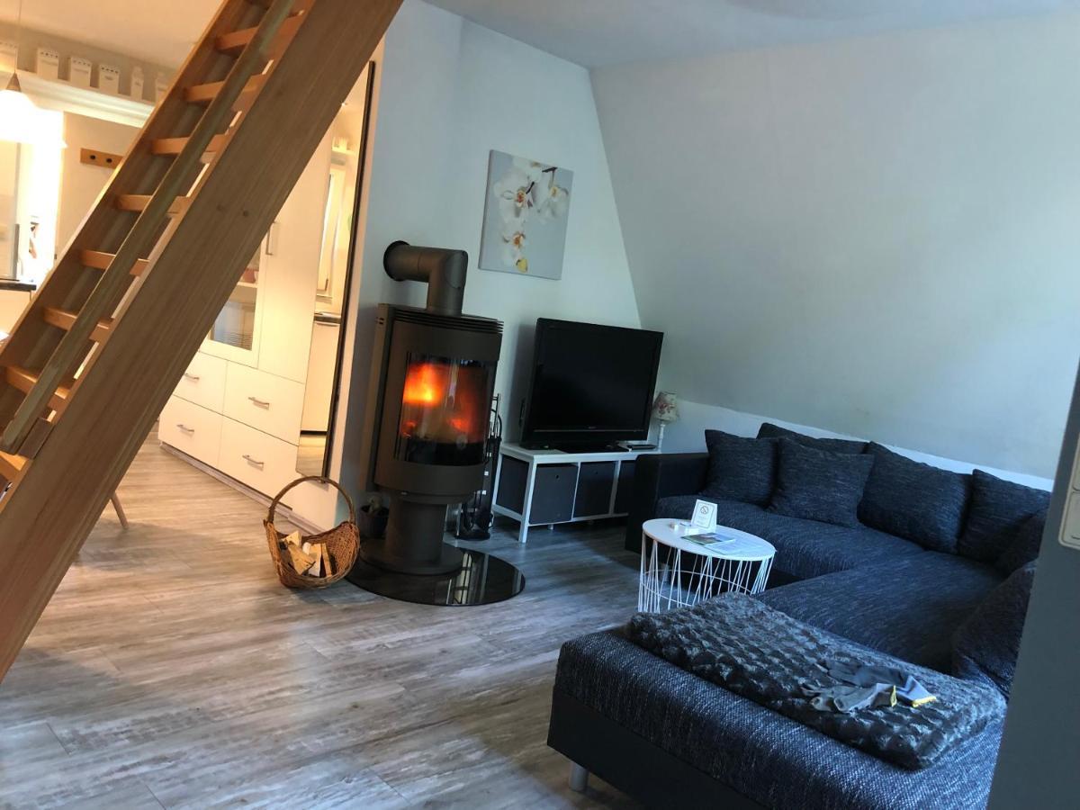 Ferienhaus Reetdach 1300Qm Privatgrundstueck Bootssteg Sauna Templin Luebbesee Uckermark Erholung Pur Seenplatte Petersdorf  Buitenkant foto